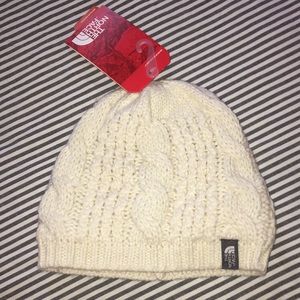Cable Minna Beanie (Vintage White)